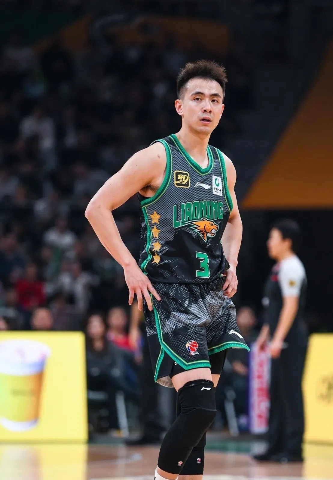 郭艾伦大放异彩广州胜吉林这场比赛视频-完美电竞