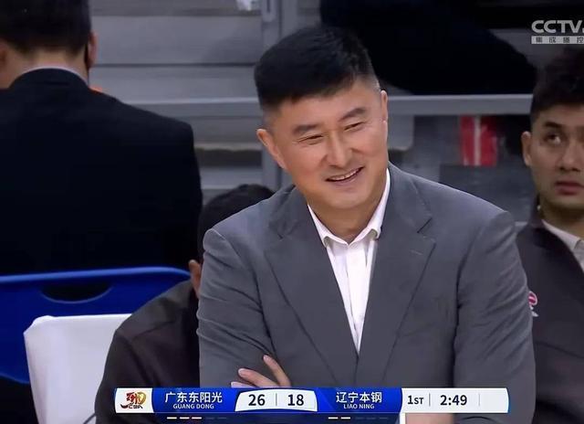 赛前突围战来临，埃因霍温围绕CBA常规赛队长鼓劲，话题不断，心理建设被强调(埃因霍温足球俱乐部官网)-完美在线入口