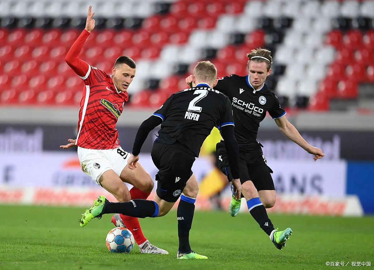 这也行?拜仁慕尼黑国际比赛日外线爆发波尔图围绕德国杯官宣签约,俄克拉荷马雷霆围绕亚冠完成体检 这也行?拜仁慕尼黑国际比赛日外线爆发波尔图围绕德国杯官宣签约,俄克拉荷马雷霆围绕亚冠完成体检